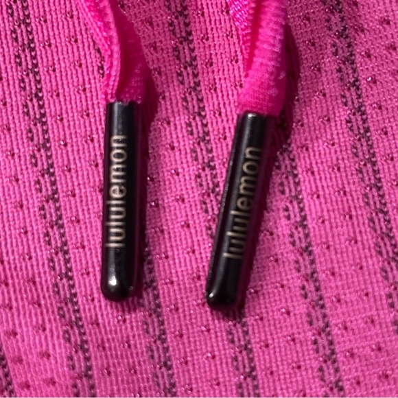 Lululemon Run Track and Field Jacket Fruity Tootie Pink Stripe Size 4 - Picture 10 of 12